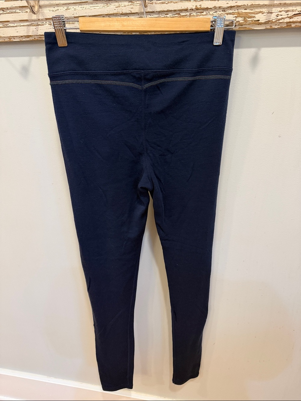 Smartwool Women's Classic Thermal Merino Base Layer Bottom Size Medium - Picture 2 of 7